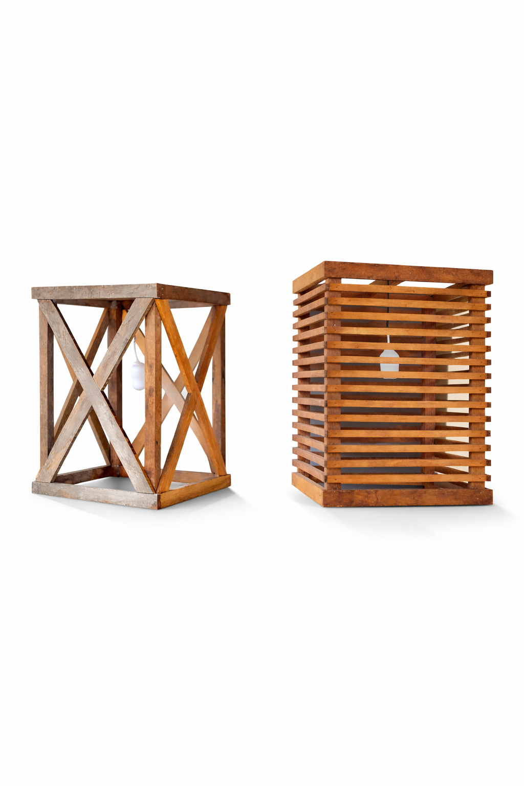 Lyktor i trämaterial skapade av Eknäs Entreprenad i Nacka